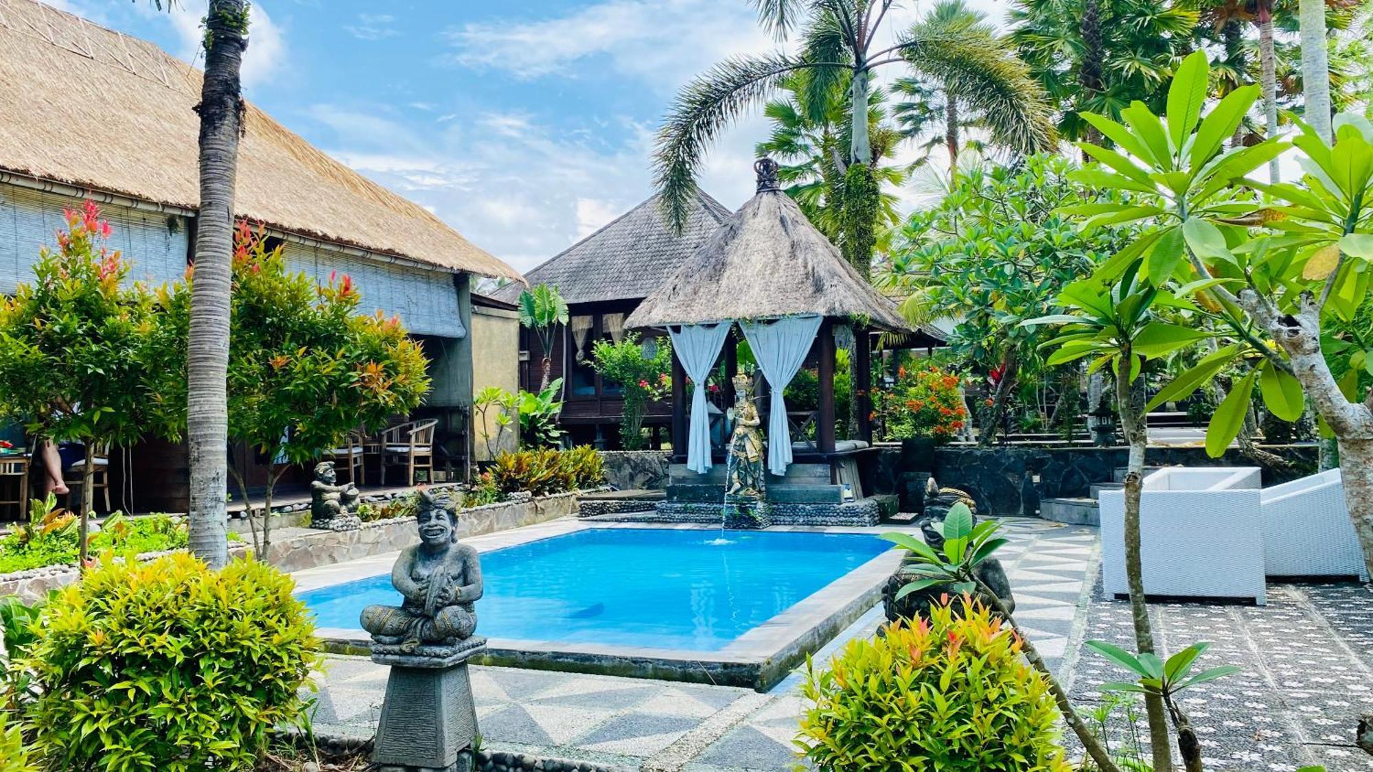 Dong Loka Guesthouse Bali Carangsari Ngoại thất bức ảnh