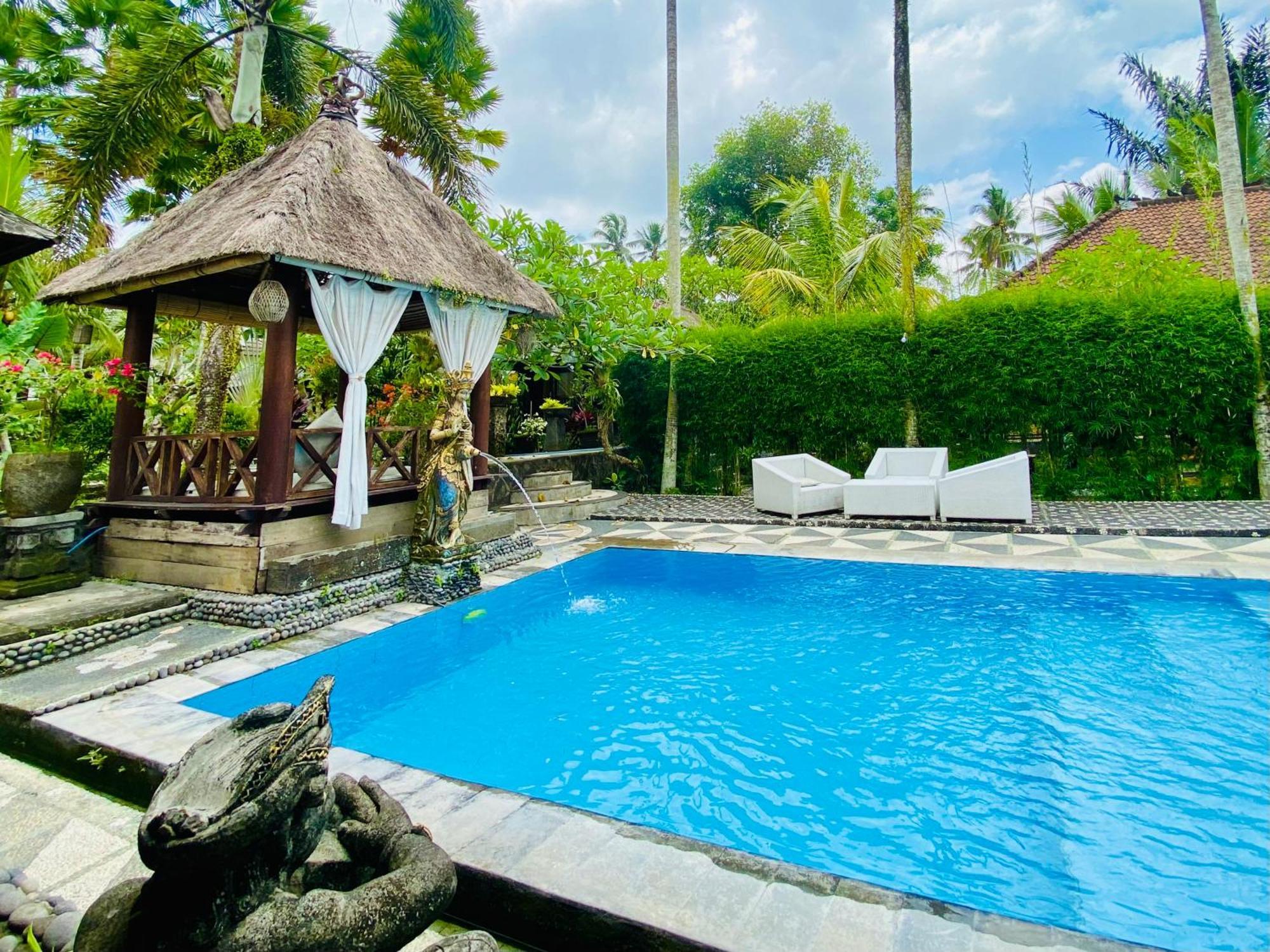Dong Loka Guesthouse Bali Carangsari Ngoại thất bức ảnh